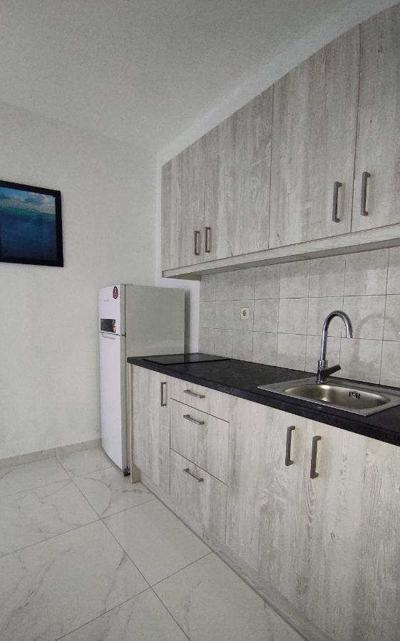 Zen Apartments Лаганас Екстериор снимка